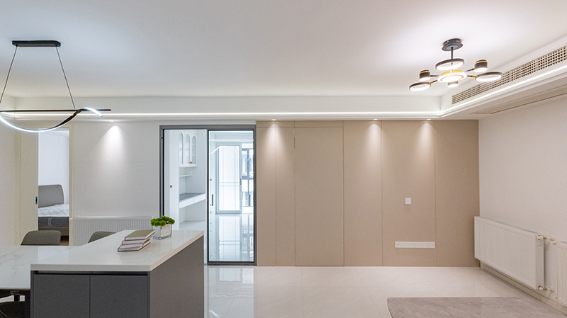 簡約格調(diào)凝練雅意，素凈空間蘊藏安然