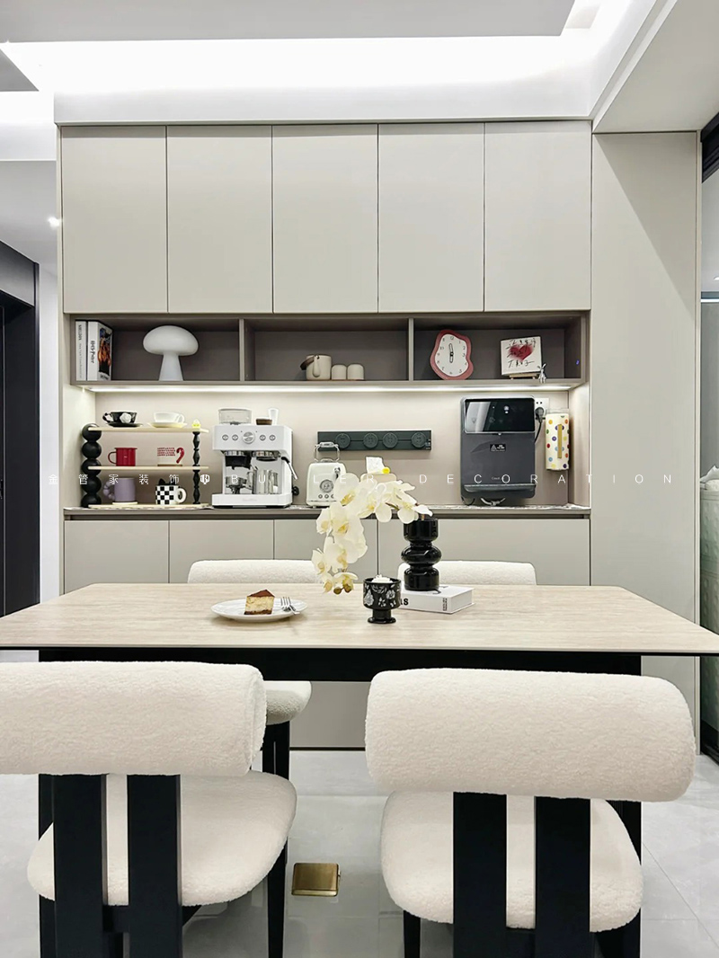 1752043124472285.jpg 成就感來自于給自己裝了個(gè)Dream house~_2_77家吖_來自小紅書網(wǎng)頁版.jpg